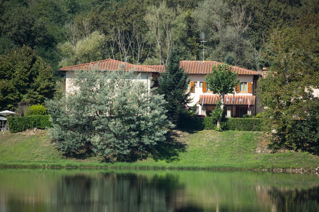 Hotel Del Lago Cavriglia Eksteriør billede